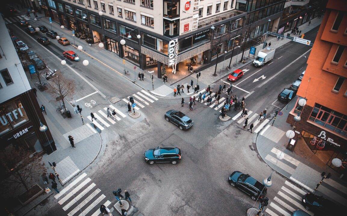 Fault for Car Crashes at a Four-Way Stop In Massachusetts